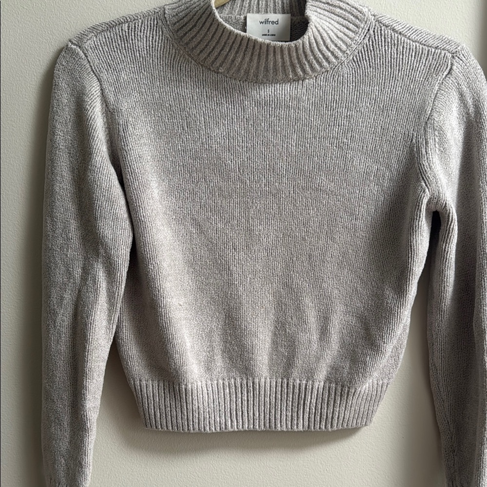 Wilfred Gray Ribbed Sweater
